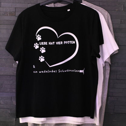 Organic T-Shirt "Liebe hat vier Pfoten & ein wedelndes Schwänzchen"